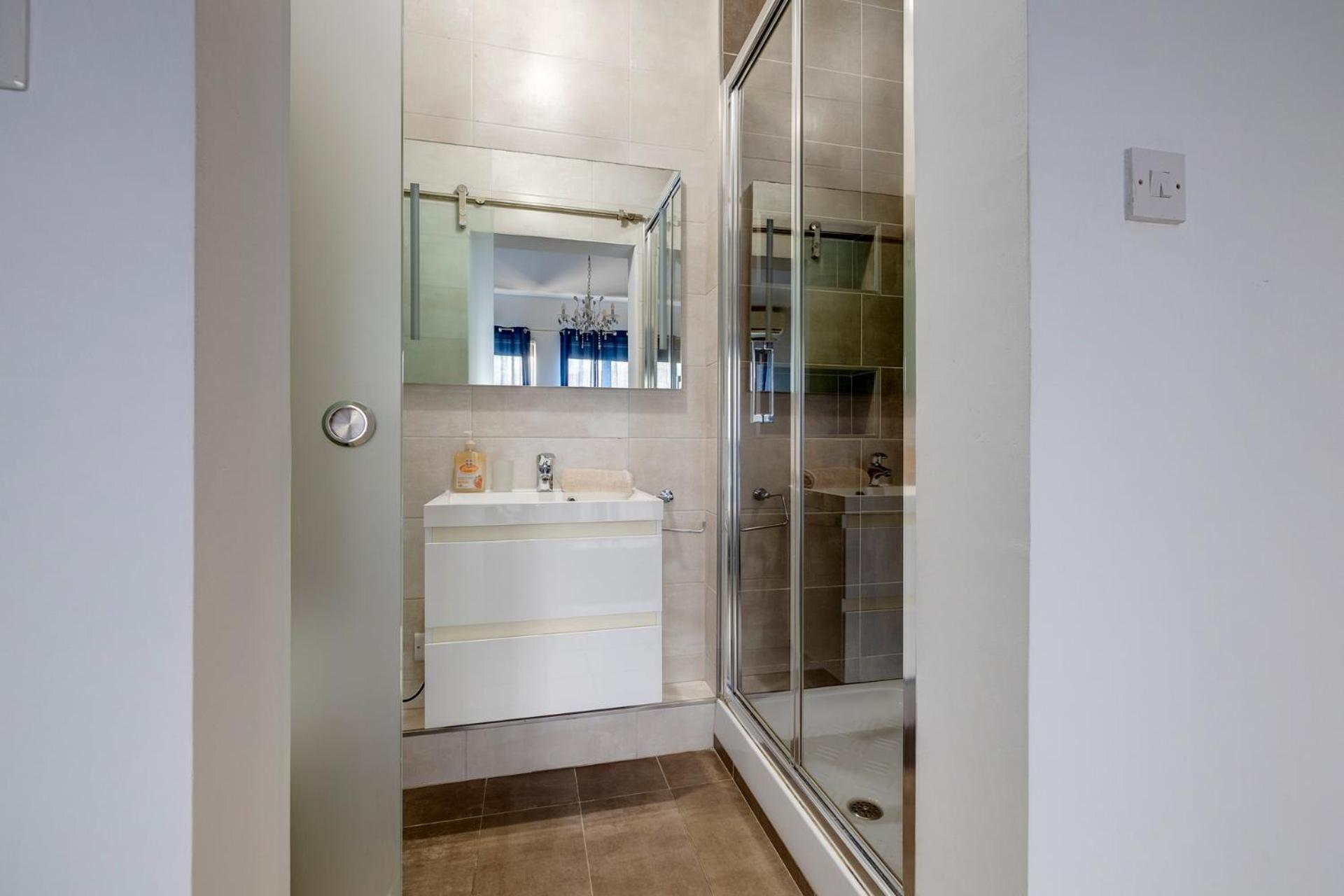 Modern 2Br Sliema Apartment Экстерьер фото
